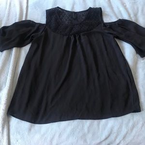 Cold shoulder top